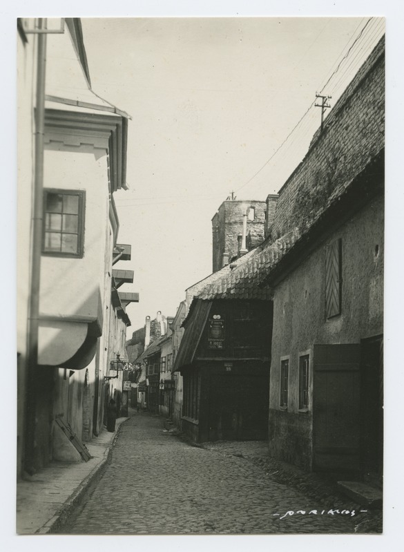 Vaade Müürivahe tänavale Viru tänava poolt.