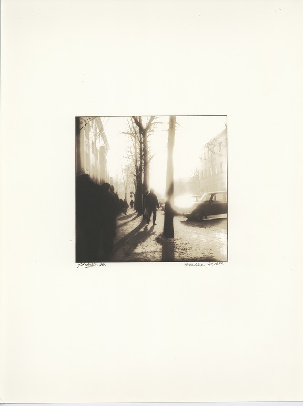 Kodulinn kl 12.00. 1987.a.