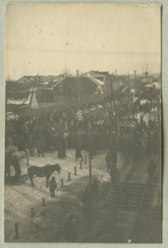 Joh. Mülberi album1: Tallinn, matus (palju kirste)