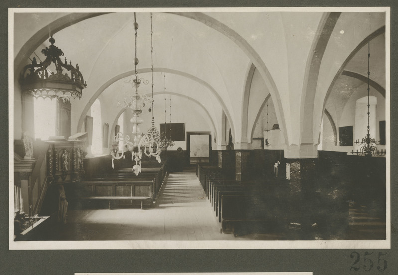 Tallinn. Rootsi-Mihkli kirik. Interjöör.