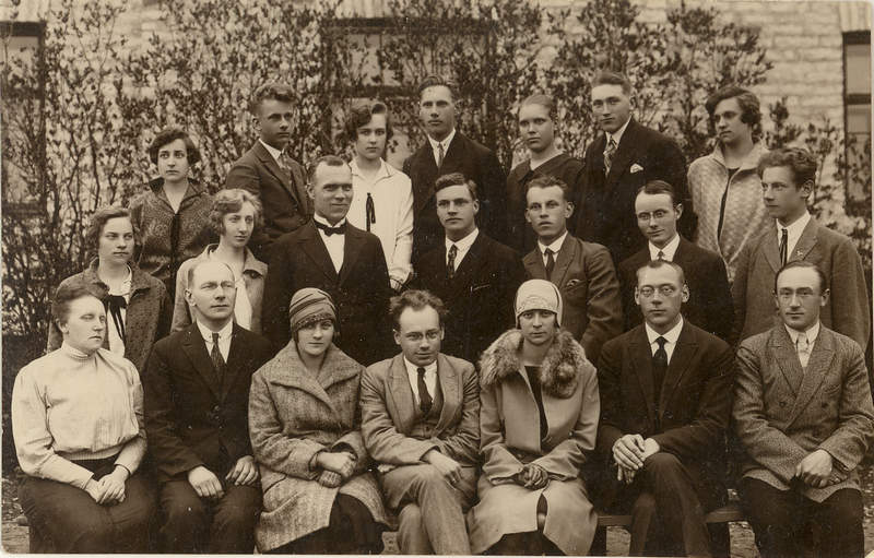 Paldiski ühisgümnaasiumi 4. lend kooli kokkutulekul