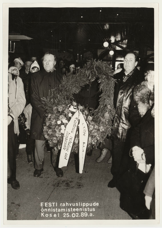 Eesti rahvuslippude õnnistamine Kose kirikus