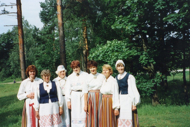 Alatskivi MNS lipu õnnistamine