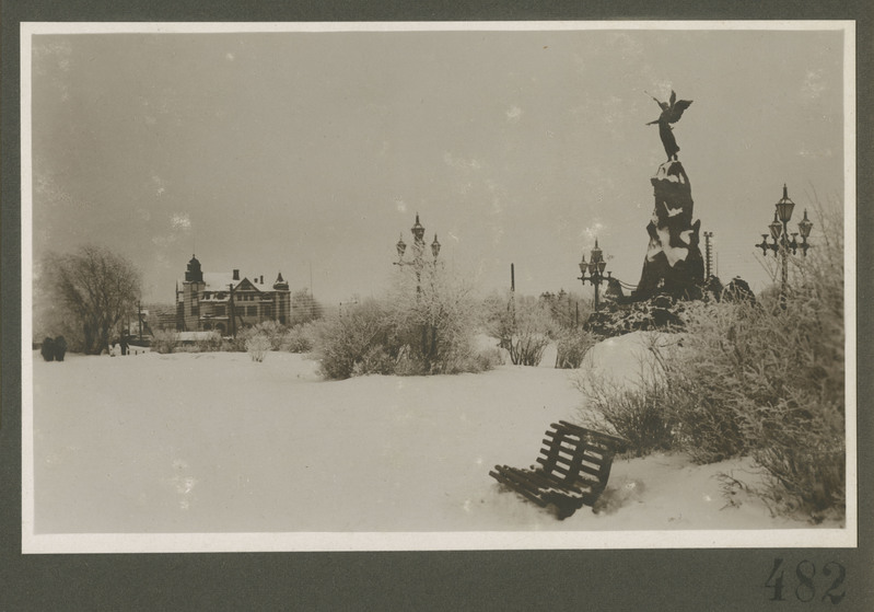 Tallinn. Russalka monument.