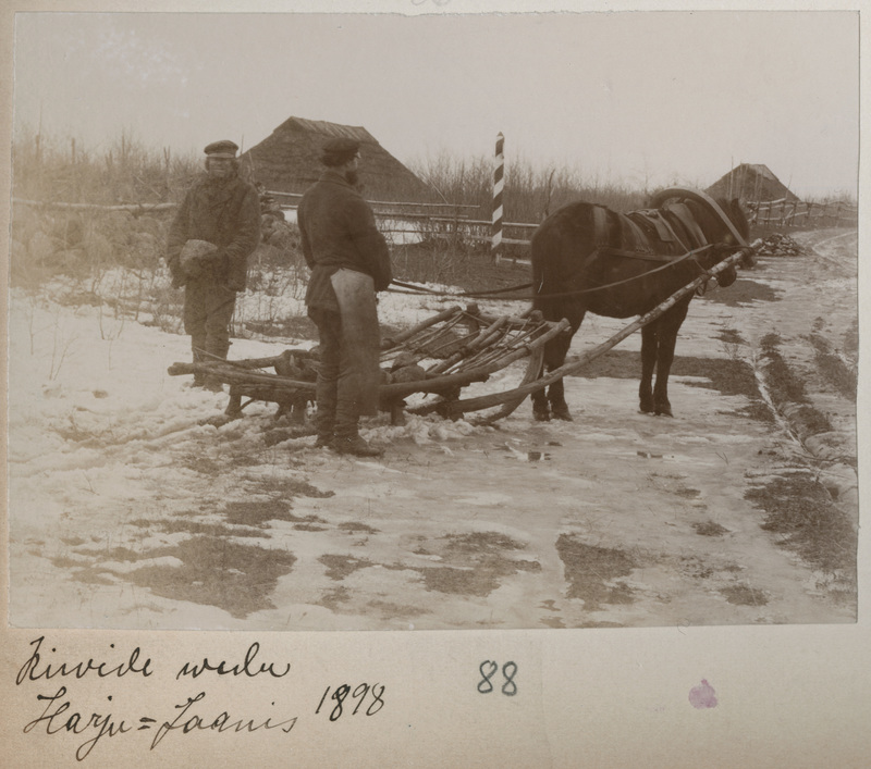 Kivide vedu  hobusaaniga Harju-Jaanis 1898. aastal.