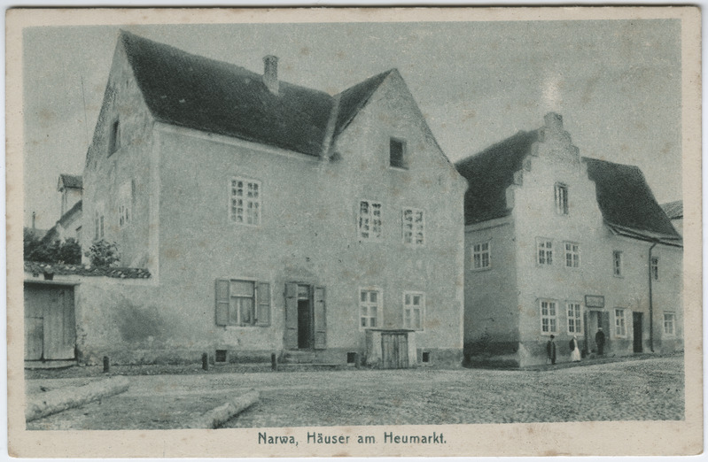 Narva - majad Heinaturu ääres.