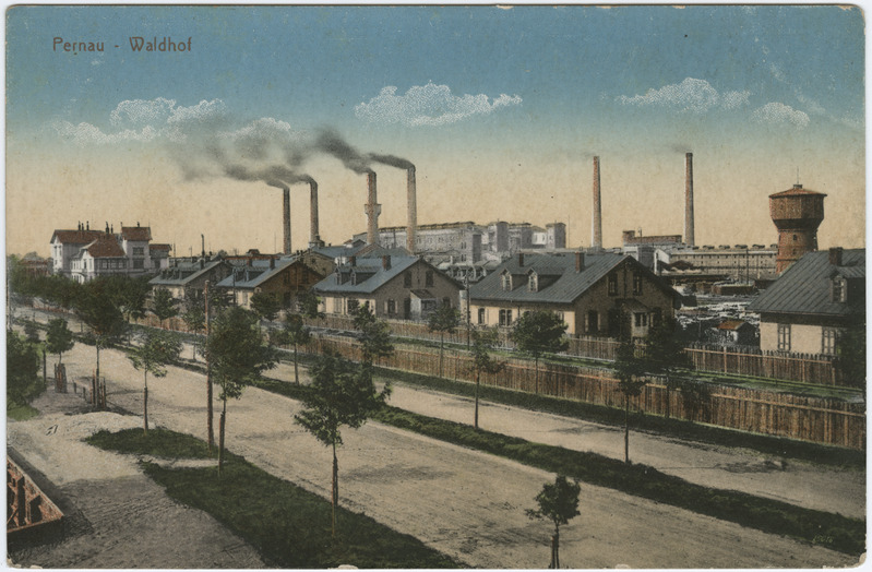 Postkaart. Pärnu - Riia maantee(?), tagaplaanil Waldorfi trelluloosivabriku kompleks