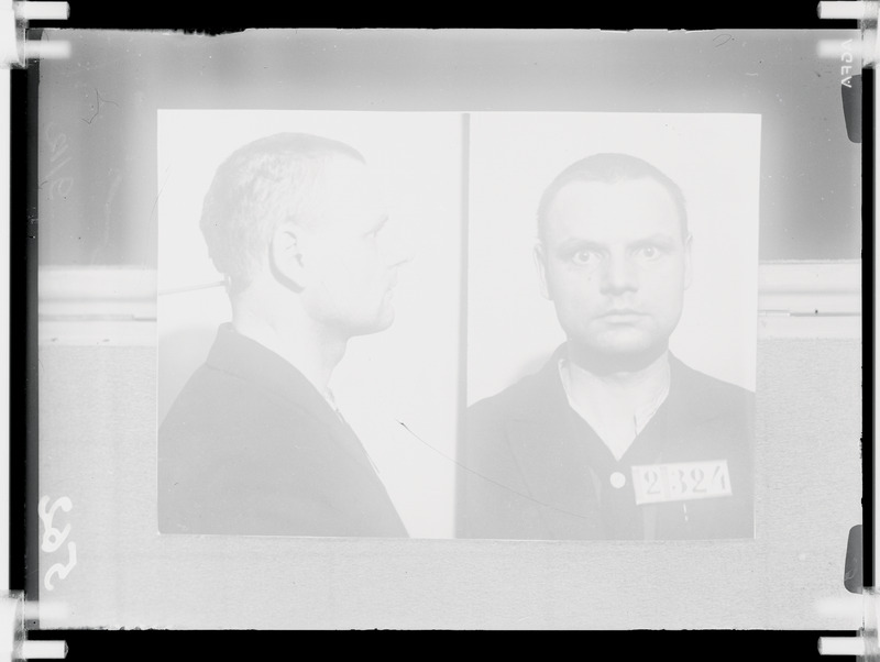 August Riismann (Tõnise poeg) vanglas Sõjaväekohtu otsusel. M3.04.1926 maha lastud.
