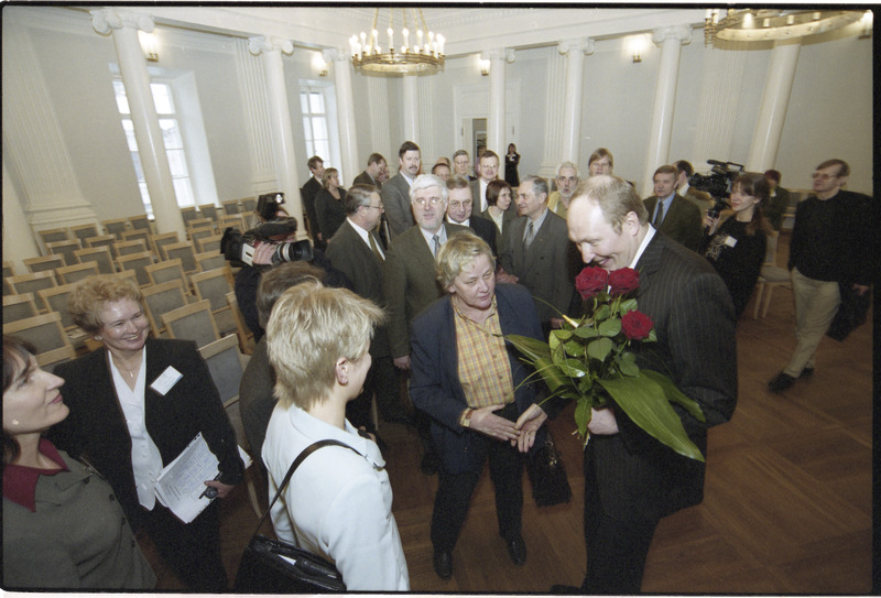 Tartu Ülikooli rektori valimised aulas, 28. veebr. 2003