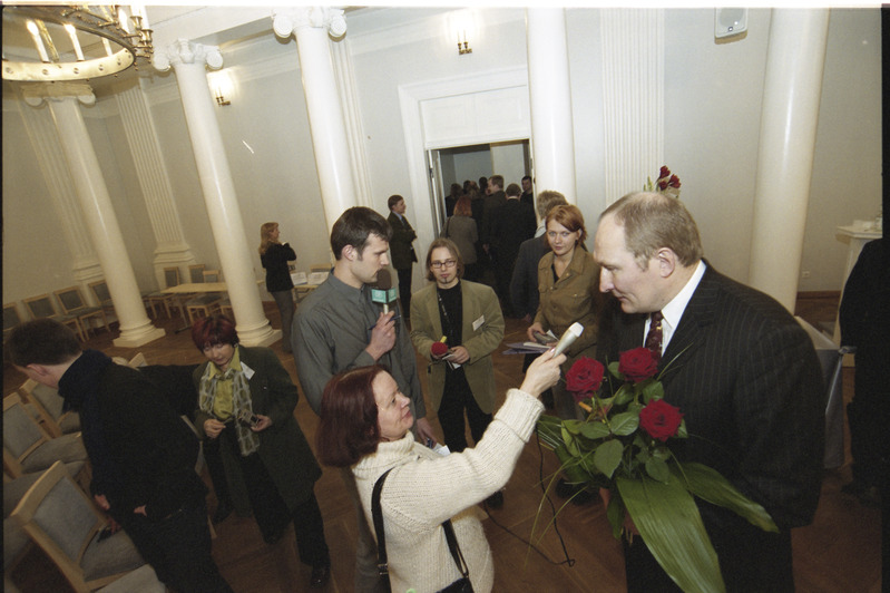 Tartu Ülikooli rektori valimised aulas, 28. veebr. 2003