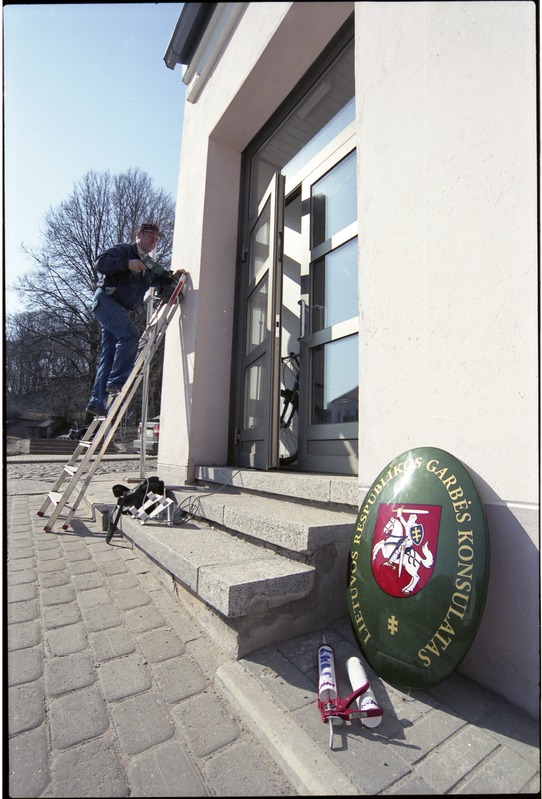 Balti riikide presidentide külaskäik Tartu Ülikooli, 23.- 24. apr. 2003