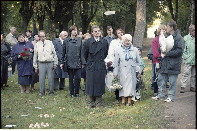 Külalisprofessor TÜ aulas ja TÜ kalmistupäev septembris 1997