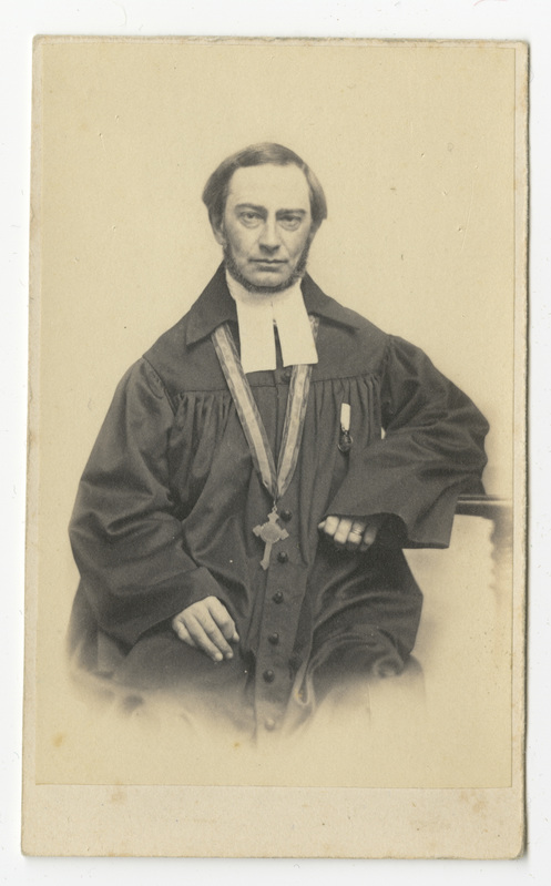 Portree: Ferd. Herzchelmann