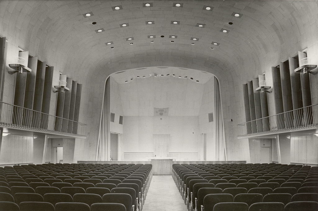Helsinki School of Economics, assembly hall