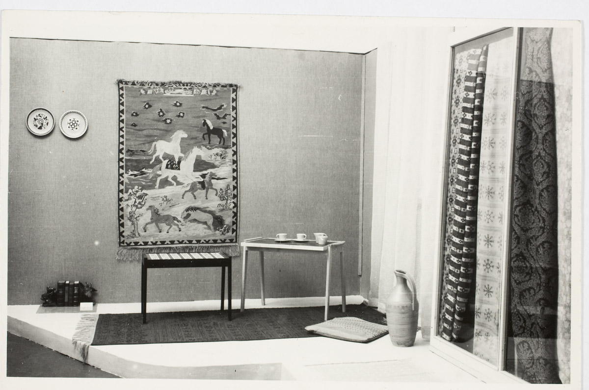 Näiteid kaasaegsest Eesti tarbekunstist