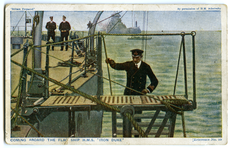 Kunstiline postkaart, Suurbritannia kontradmiral astub lahingulaeva "Iron Duke" pardale.