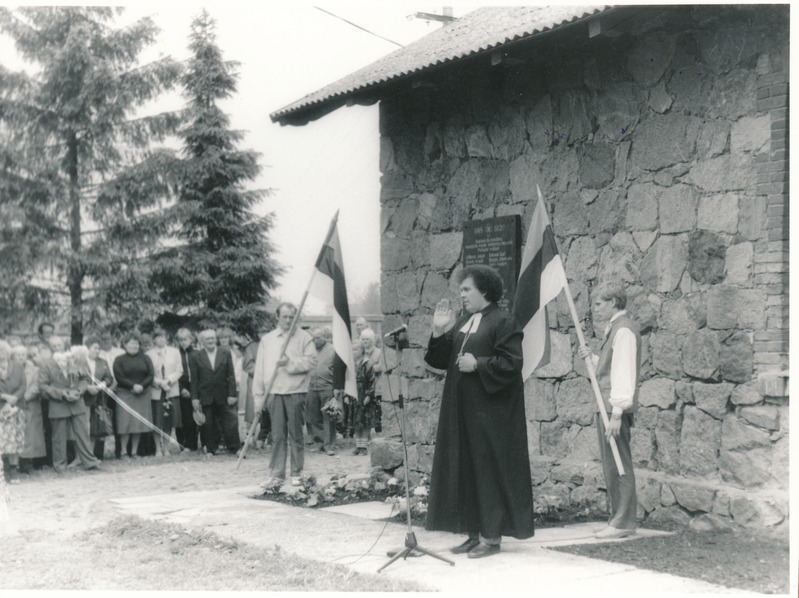Mälestustahvli avamine Porkuni vallas langenutele