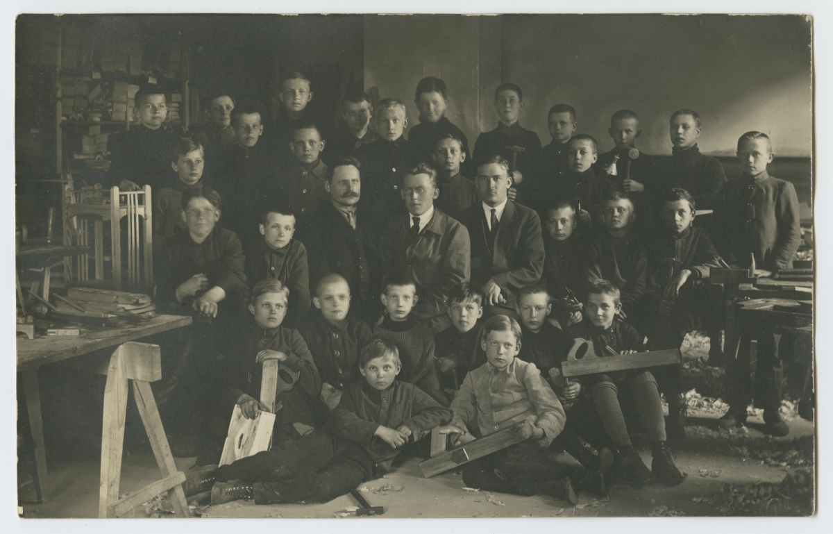 Tartu XV algkooli IVa klassi õpilased 1922.a