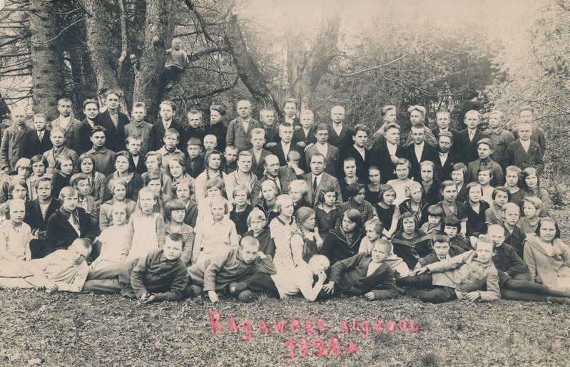 Rägavere algkooli õpilased