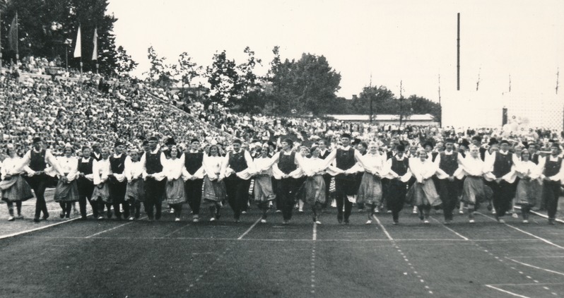 ETKVL Rakvere KIT i klubi rahvatantsurühm Tarvanpää