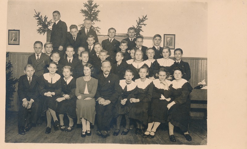 Rakvere reaalkooli õpilased 1937