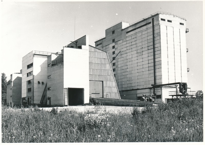 L. Pärna nim kolhoosi teraviljahoidla