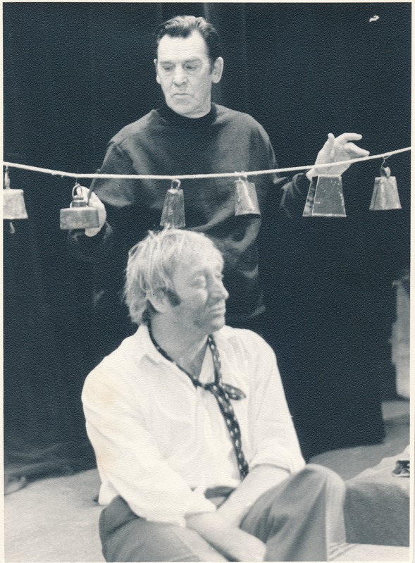 Rakvere teatri lavastus Luigetapjad