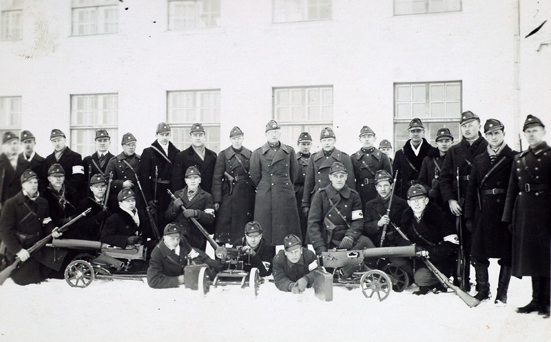 Vahi Aiandus-Mesinduskool 1933-1935. Kaitseliidu manööver