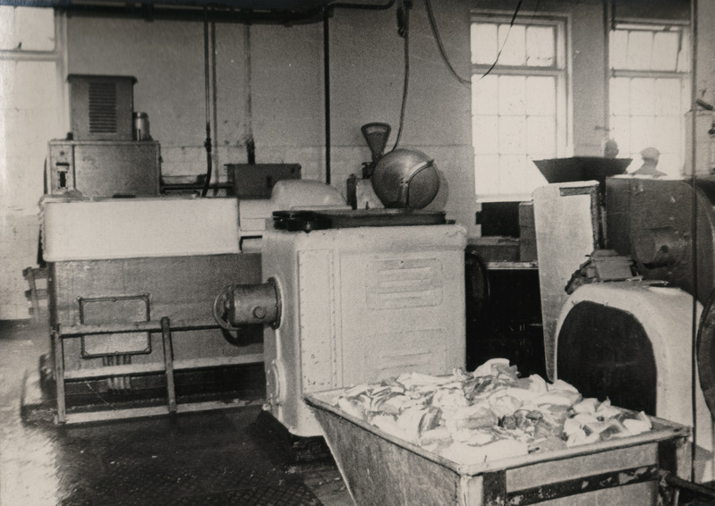 Heledates toonides värvitud ruumid lihakombinaadis loovad hea meeleolu töötamiseks