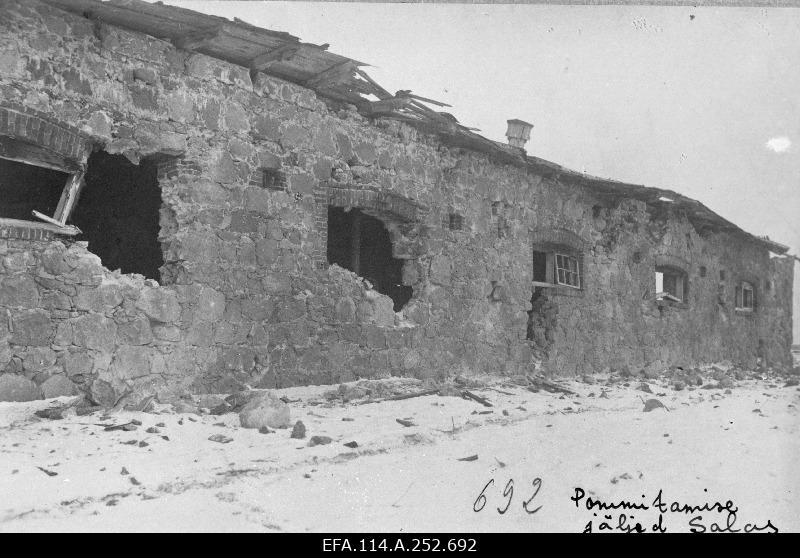 War of Liberty. The Sala Manor ferry received hits in the battle.