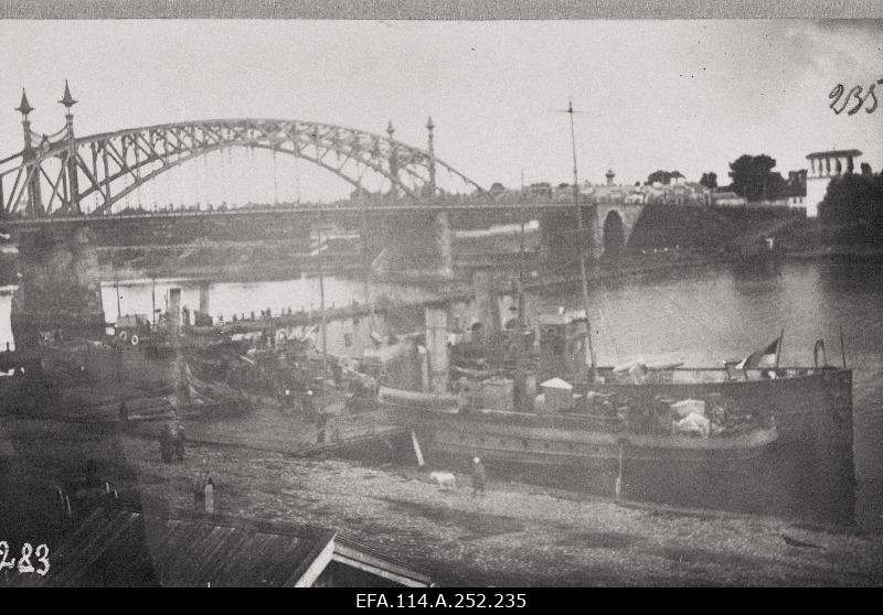 War of Liberty. Ships of the Peipsi Shipyard Division at Pihkva River Port.