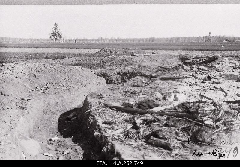 War of Liberty. Mines in front of Zaretšje village.