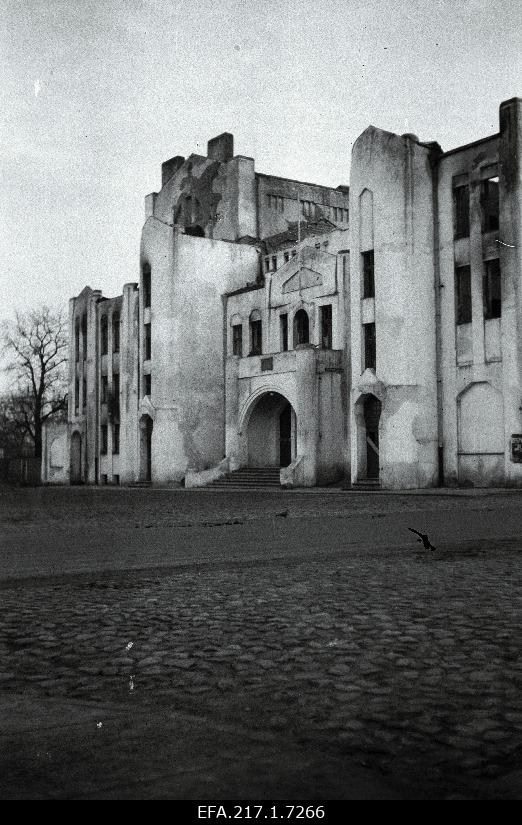 Broken Endla Theatre.
