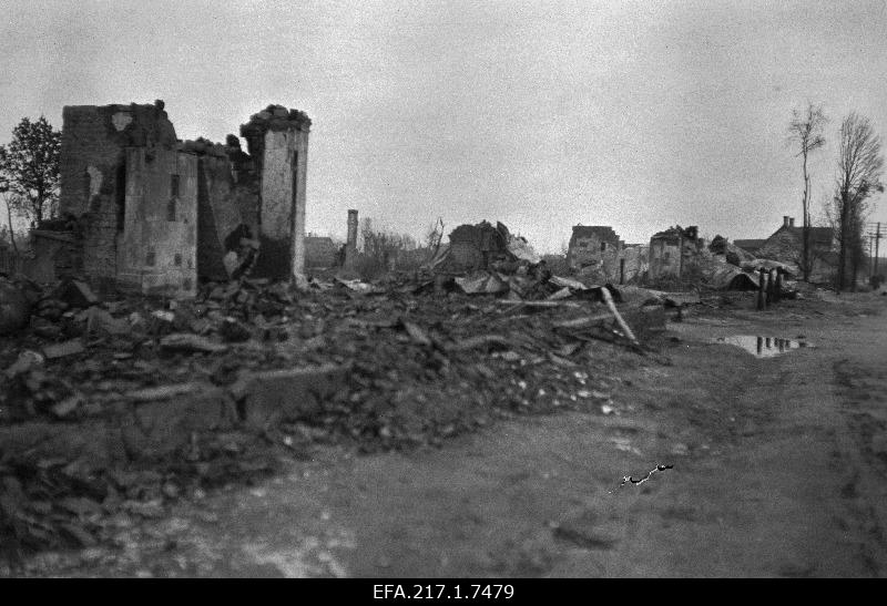 The ruins of private houses in Viktor Kingissepa Street in Mõisaküla.