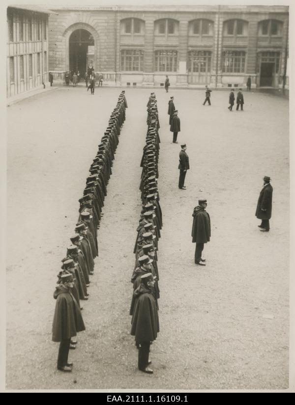 Morning inspection at the courtyard of Paris Police Prefecture