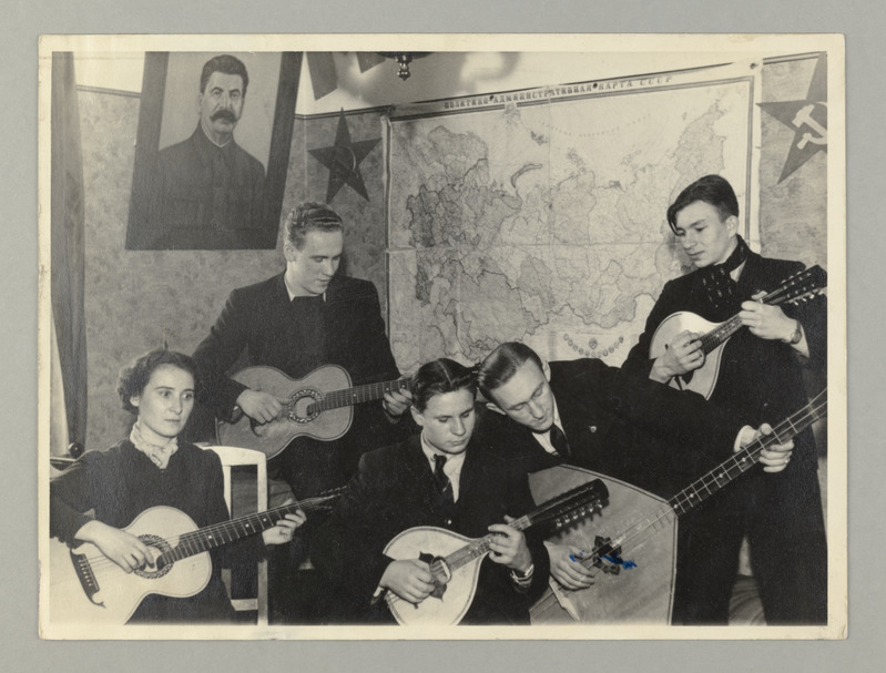 Balti Puuvilla Ketramise ja Kudumise Vabriku isetegevusring 1940.a.