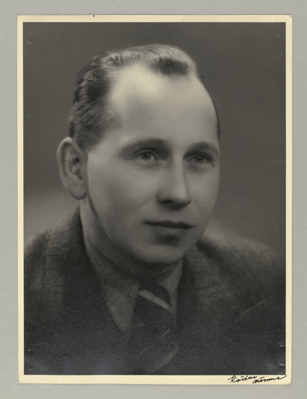 Arnold Palm - Peatehaste mudeli tisler, lööktööline.