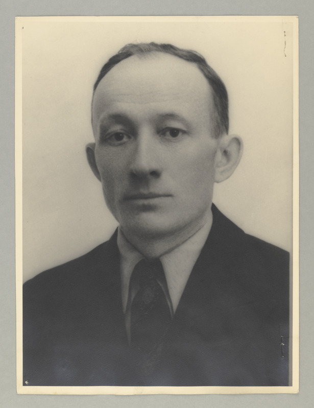 Kaarel Vanna - Kopli jaama vanem rööpaseadja, lööktööline.1940.a.