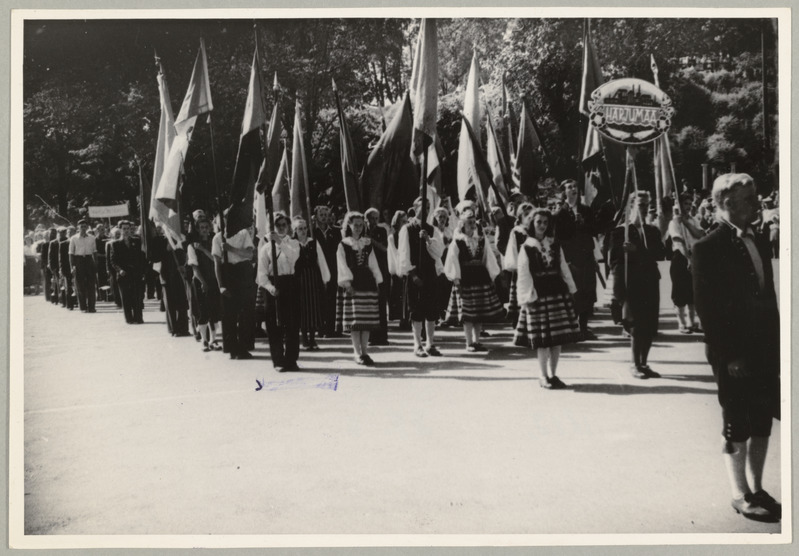 XII üldlaulupeo rongkäik, 28. juuni 1947. Harjumaa osalejad.