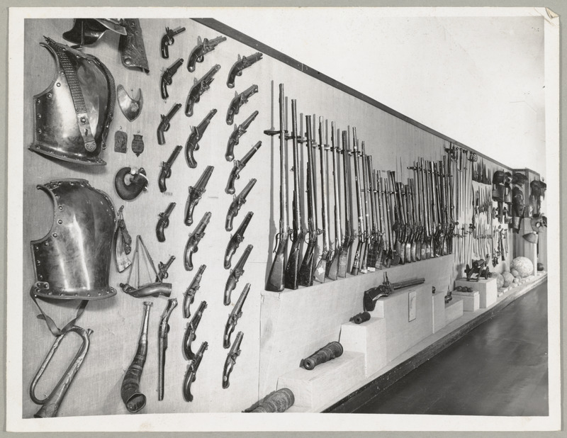 Riiklik Etnograafia Muuseum Tartus. Kultuurilooline osakond. Relvakogu.
