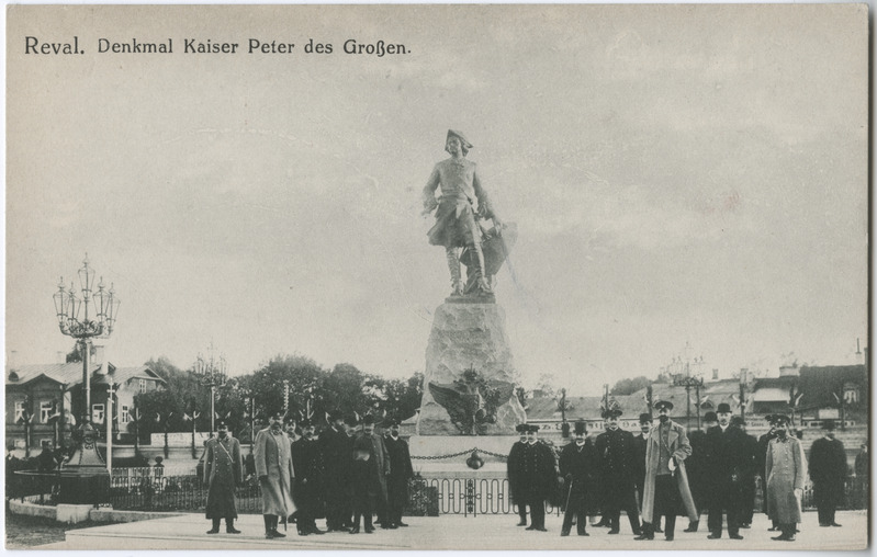 Peeter Suure skulptuur Tallinnas