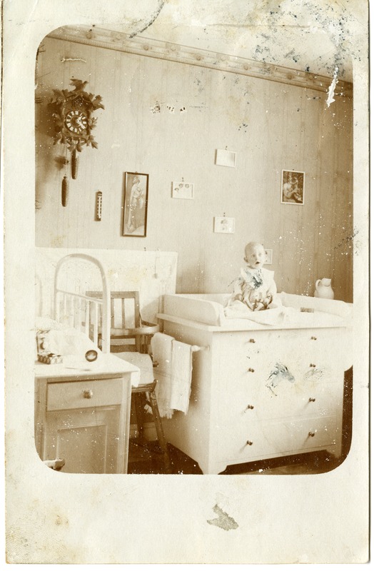 Lastetuba lapsega XX saj. alguses .