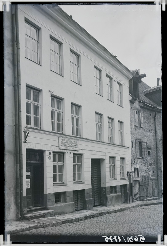 Pühavaimu tänav nr 11
