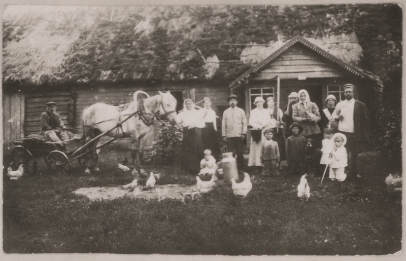 Heinale minek. Nõmme talus Pruuna-Kõrbe külas Lehtse vallas 1912.a.
