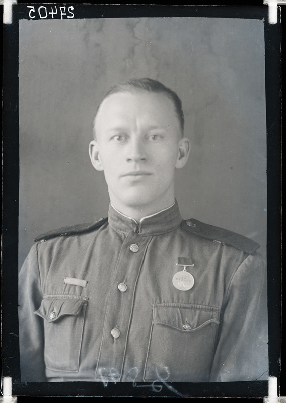 Edmund Jürgenson (sünd 20.03.1920) - partisan, reamees, radist.