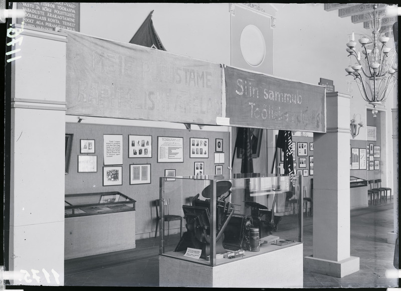 Ajaloomuuseumi näitus"Eesti töörahva võitlus kodanluse vastu 1920-40" (1947)