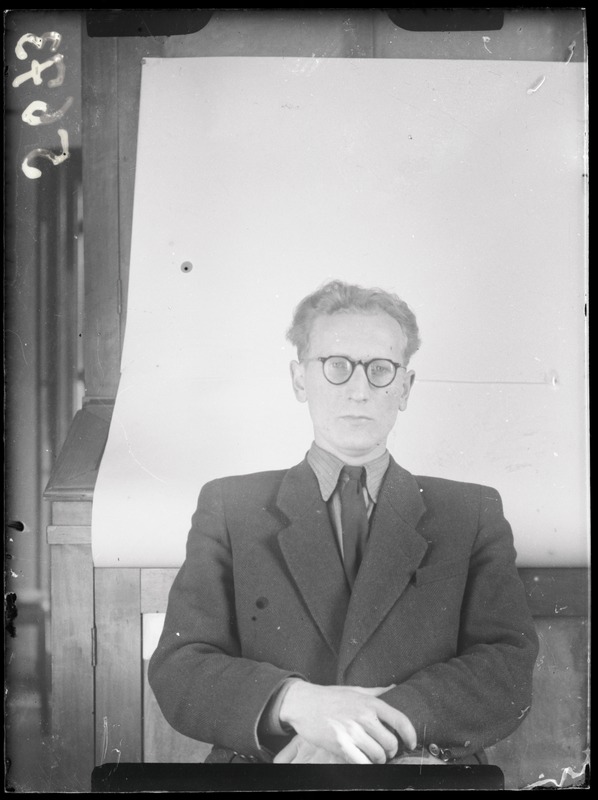 Eesti NSV Riikliku Ajaloomuuseumi teaduslik sekretär Peet Sillaots.