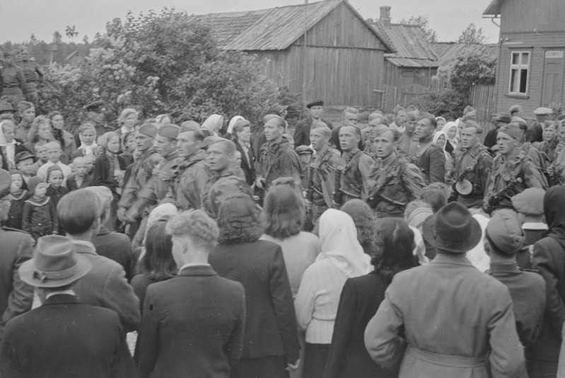 8. Eesti Laskurkorpuse saabumine Kuramaalt.