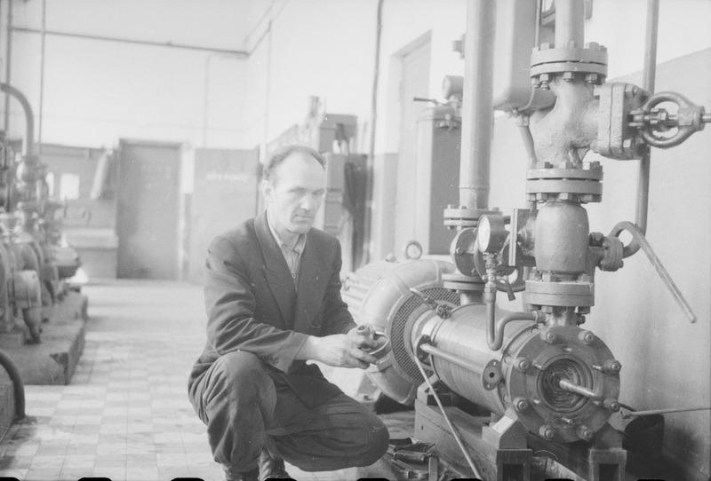 Tootsi Briketitööstus - Stalini preemia laureaat sm. Pokk