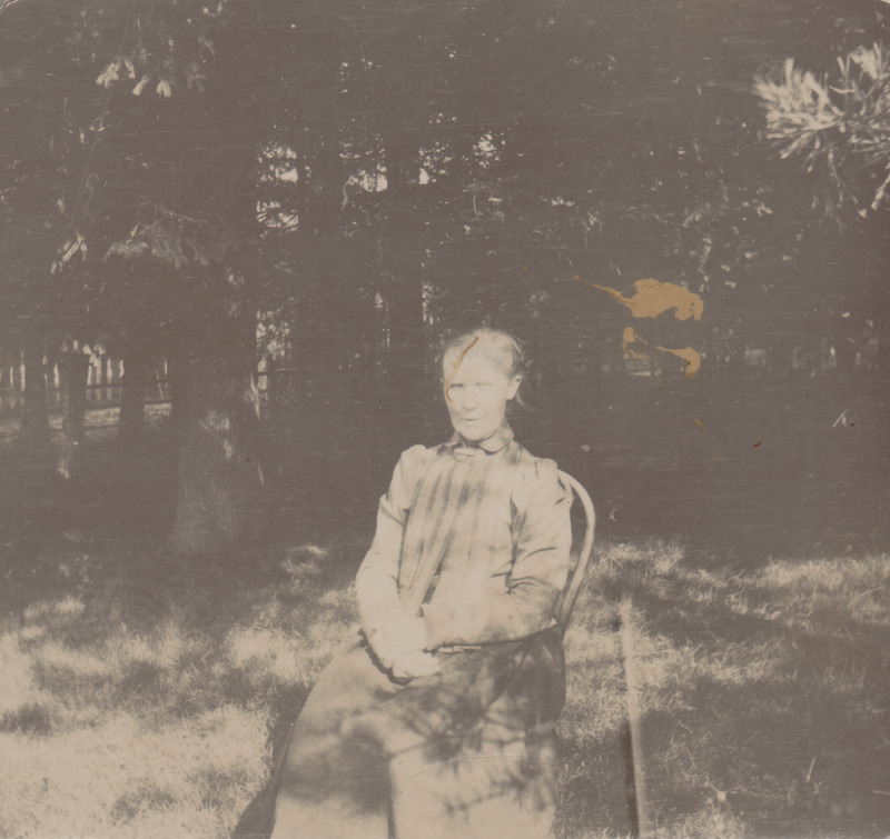 Julie Jakobson aias.